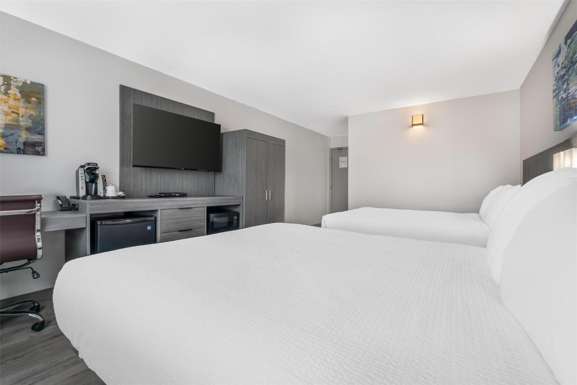 Western George Downtown Hotel 2*