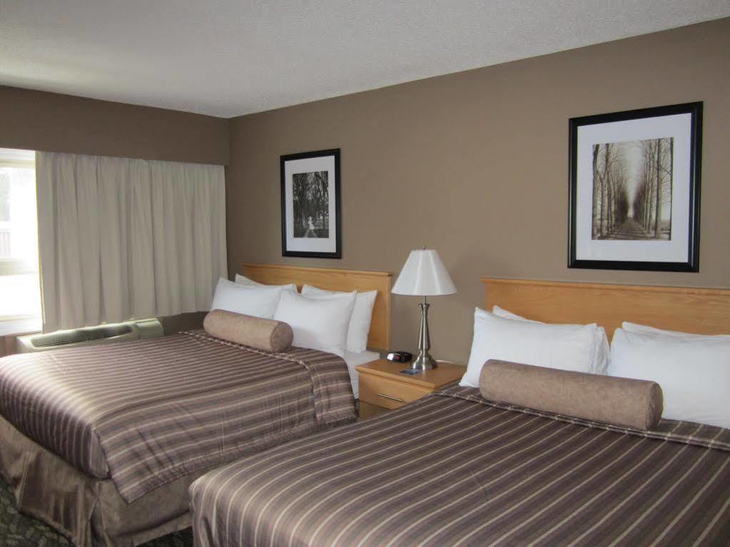 Western George Downtown Hotel Prince George