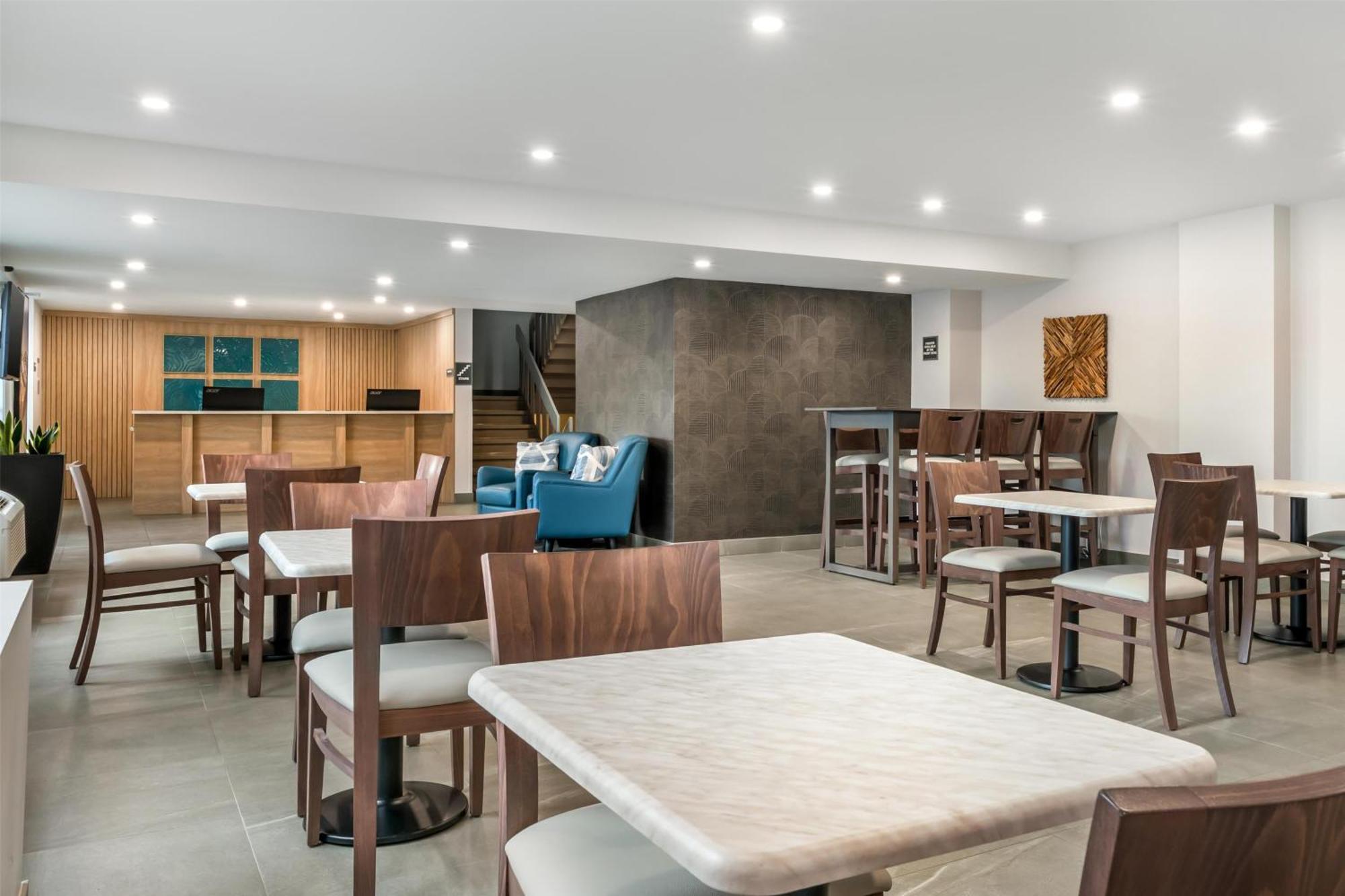 Western George Downtown Hotel 2*